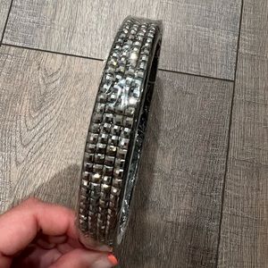 Rhinestone black plastic headband New